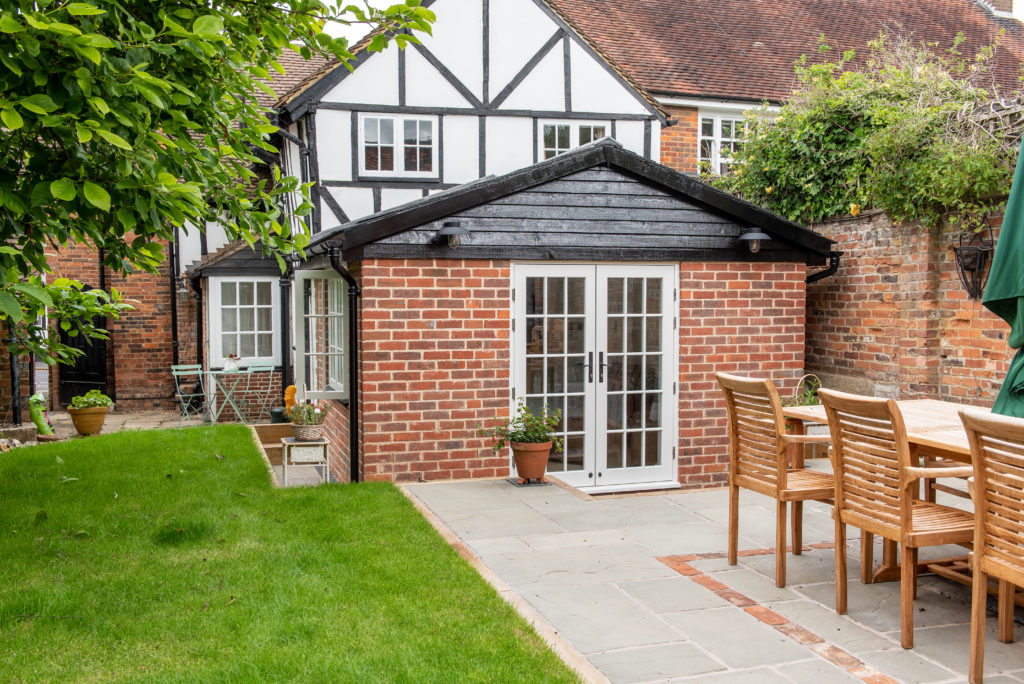 Bespoke timber & alluminium windows & doors